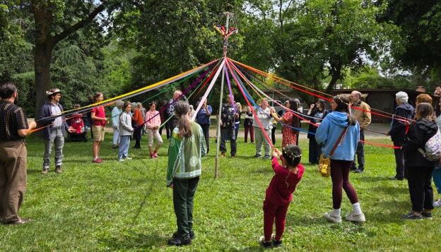 People with Maypole